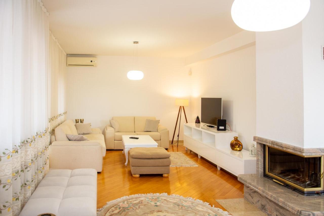 Beautiful Duplex In Heart Of Old Town - Free Parking Apartment Sarajevo Ngoại thất bức ảnh